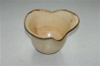 Sycamore open vase by Pat Hughes